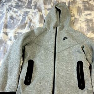 Boys size L Grey Nike Tech sweatshirt